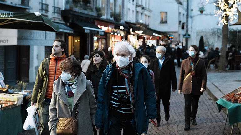 Η Γαλλία «άγγιξε» τα 300.000 περιστατικά κορωνοϊού μέσα σε ένα 24ωρο